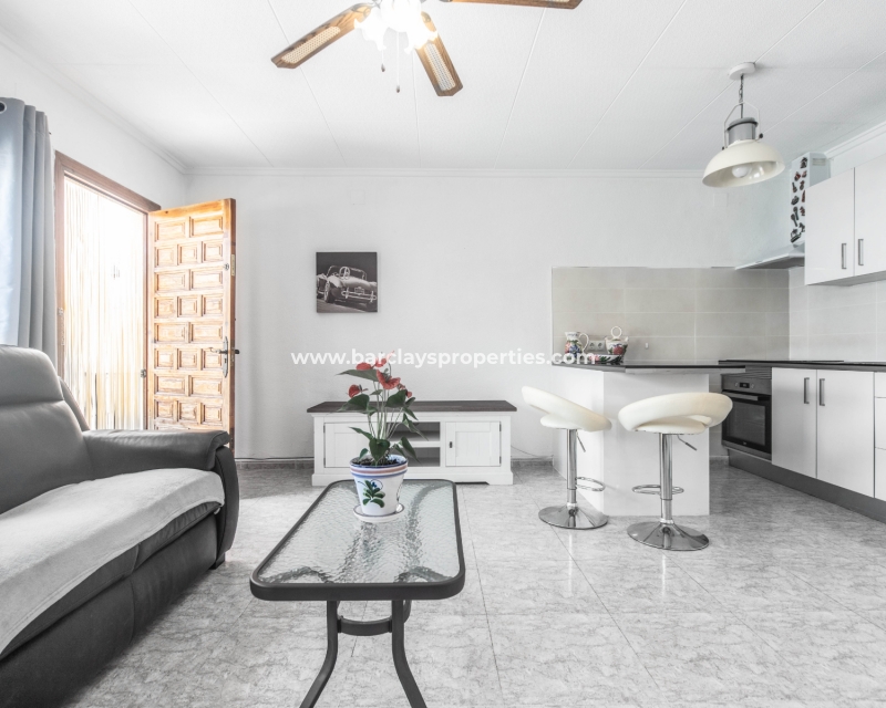 Resale - Reihenhaus - Urb. La Marina