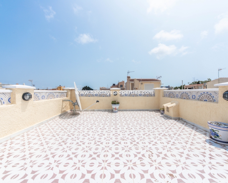 Resale - Reihenhaus - Urb. La Marina