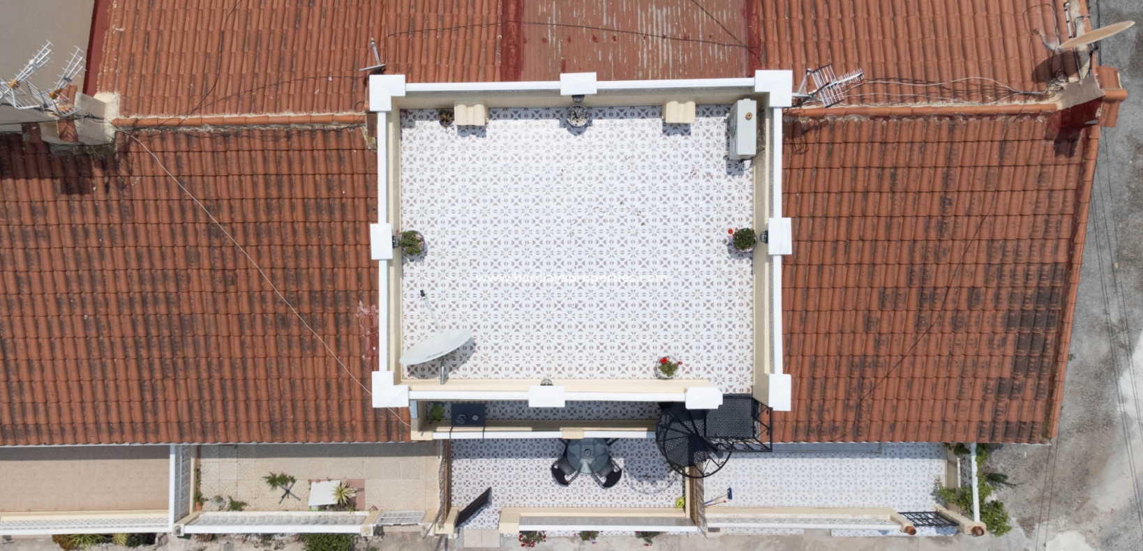 Resale - Reihenhaus - Urb. La Marina