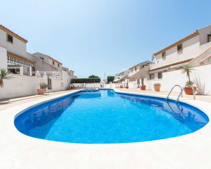 Resale - Reihenhaus - Urb. La Marina