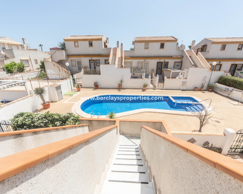 Resale - Reihenhaus - Urb. La Marina