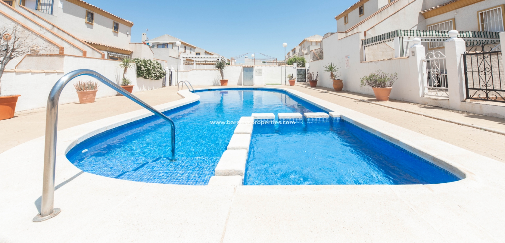 Resale - Reihenhaus - Urb. La Marina