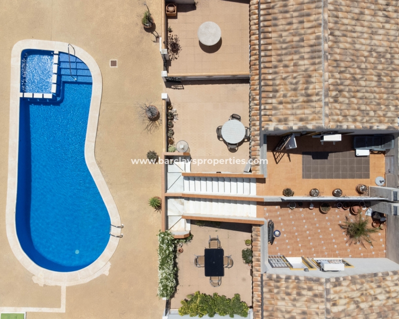 Resale - Reihenhaus - Urb. La Marina