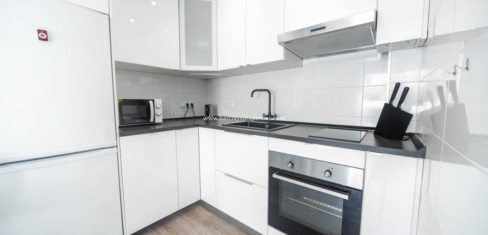 Resale - Reihenhaus - Urb. La Marina