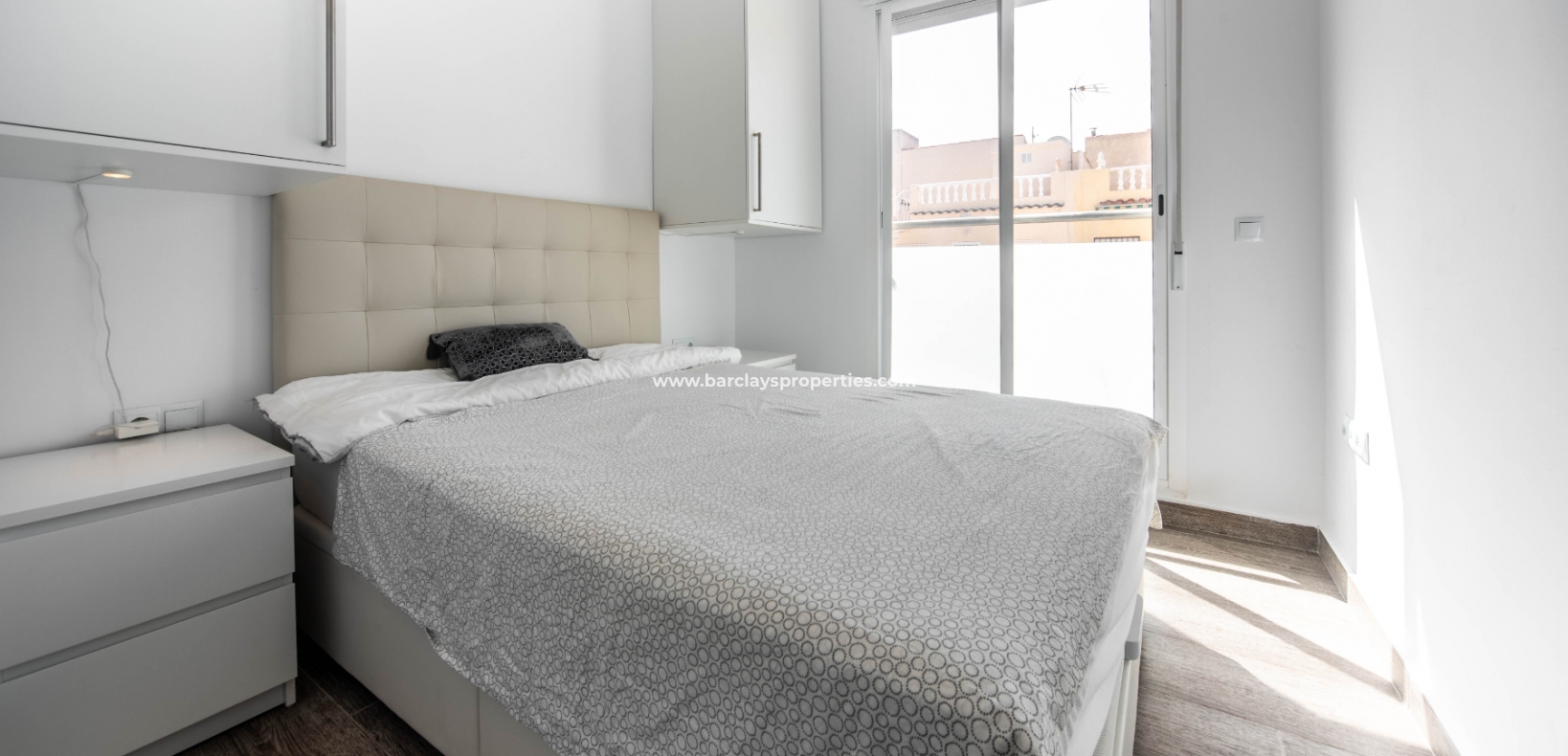 Resale - Reihenhaus - Urb. La Marina