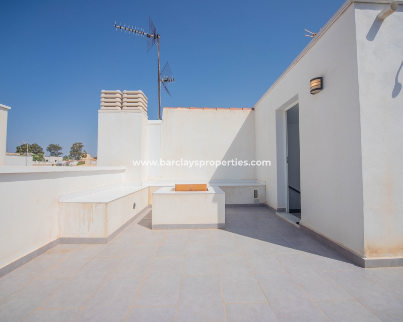 Resale - Reihenhaus - Urb. La Marina