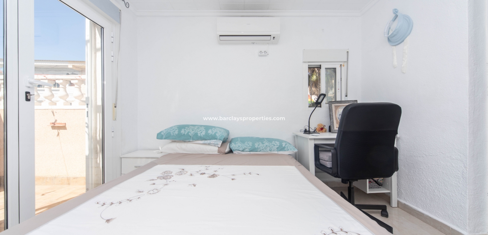 Resale - Reihenhaus - Urb. La Marina