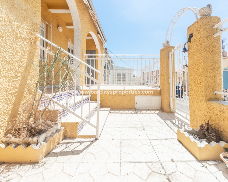 Resale - Reihenhaus - Urb. La Marina