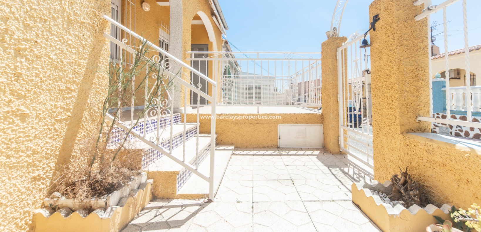 Resale - Reihenhaus - Urb. La Marina