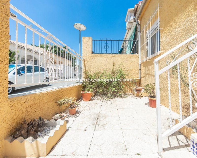 Resale - Reihenhaus - Urb. La Marina