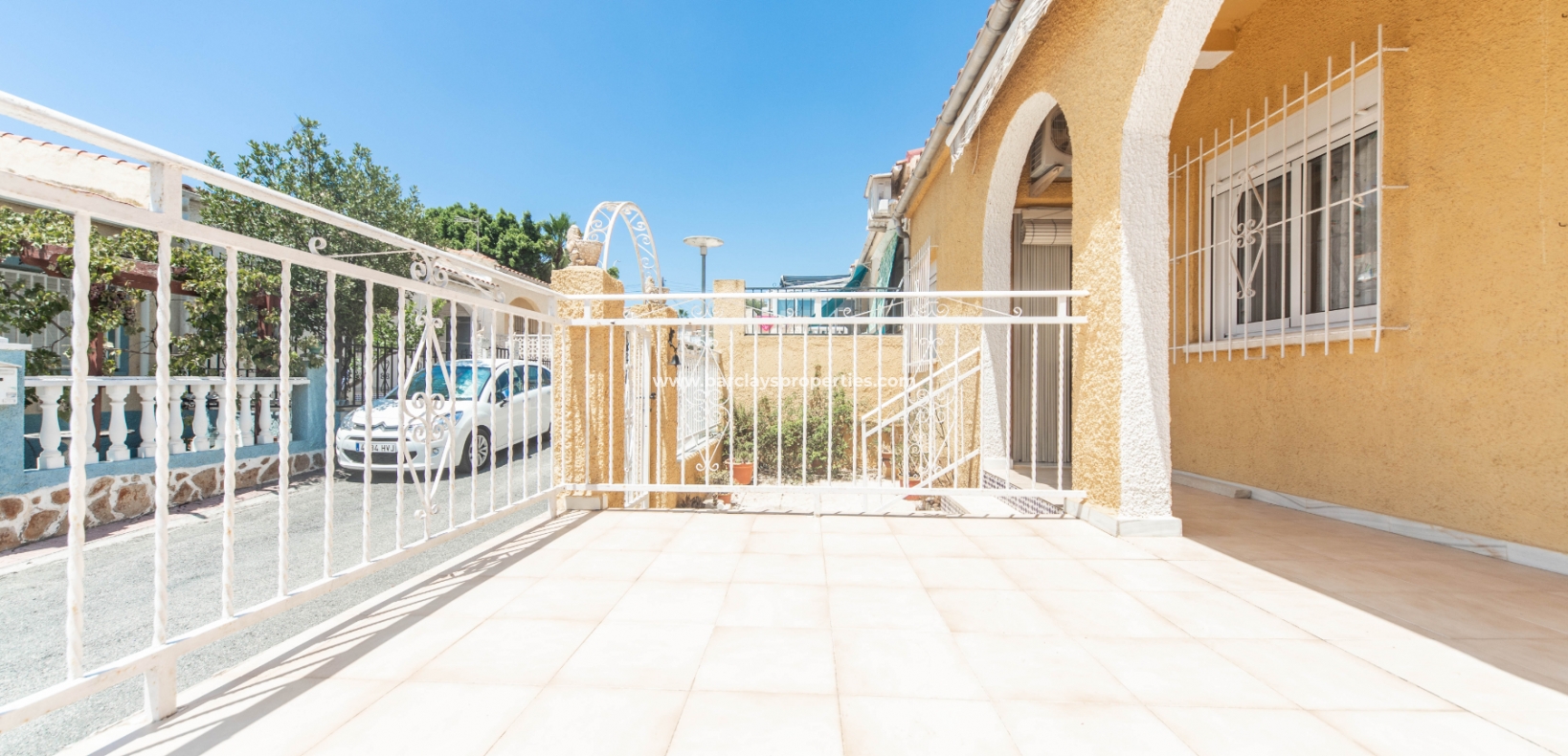 Resale - Reihenhaus - Urb. La Marina