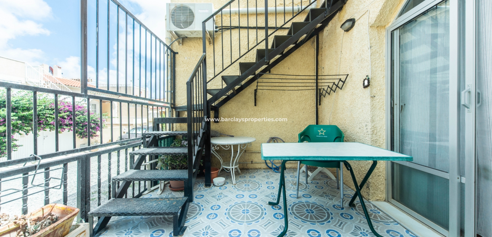 Resale - Reihenhaus - Urb. La Marina