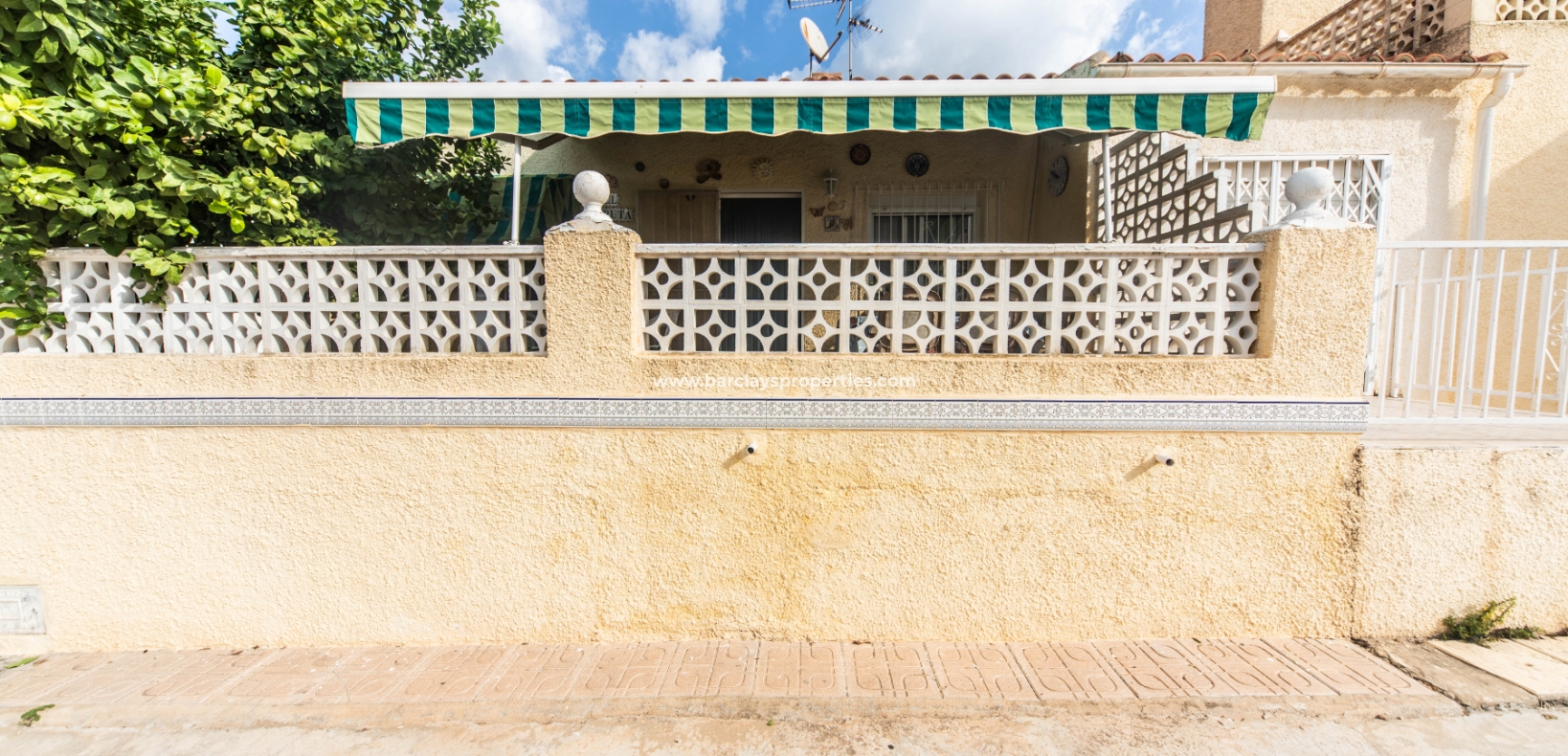 Resale - Reihenhaus - Urb. La Marina