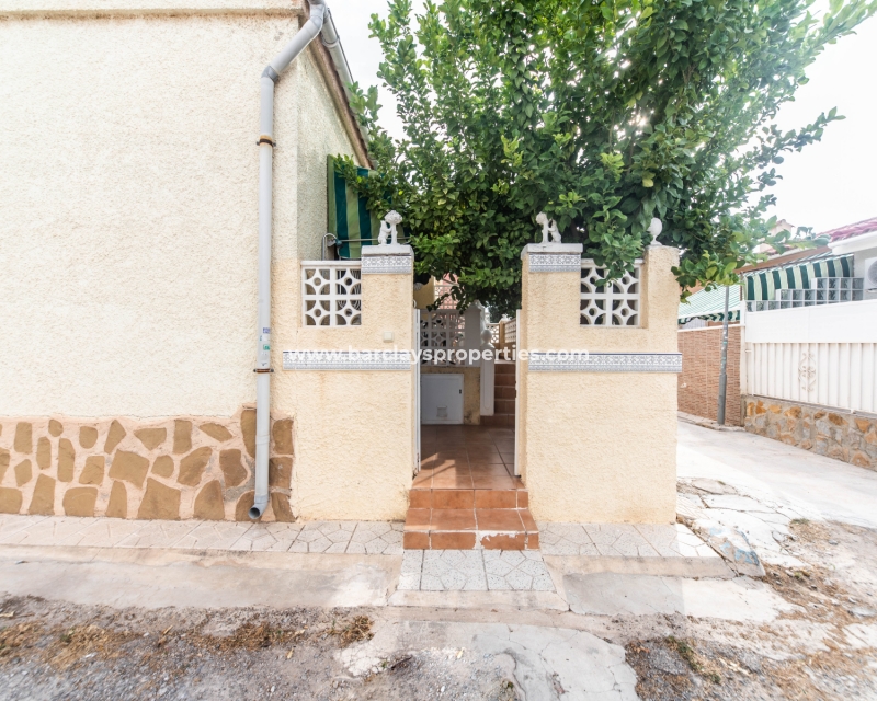 Resale - Reihenhaus - Urb. La Marina