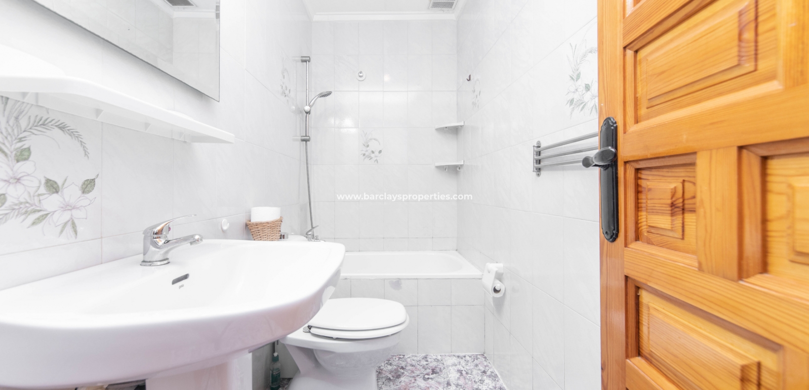 Resale - Reihenhaus - Urb. La Marina