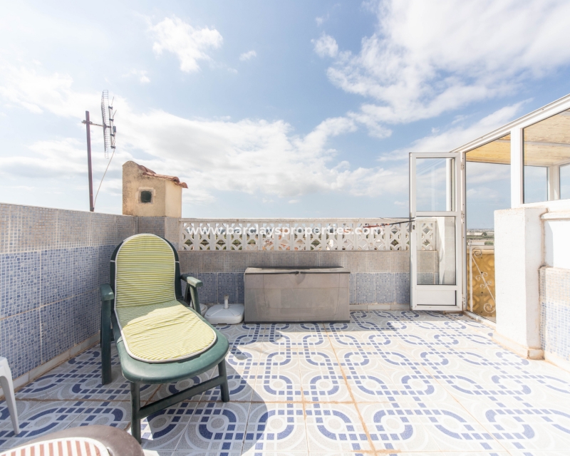 Resale - Reihenhaus - Urb. La Marina