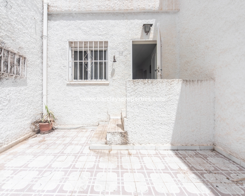 Resale - Reihenhaus - Urb. La Marina