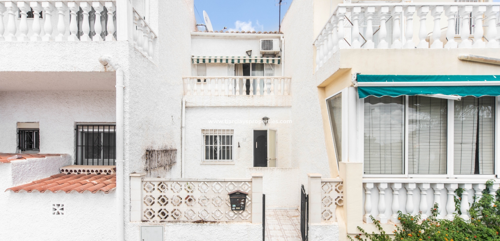 Resale - Reihenhaus - Urb. La Marina