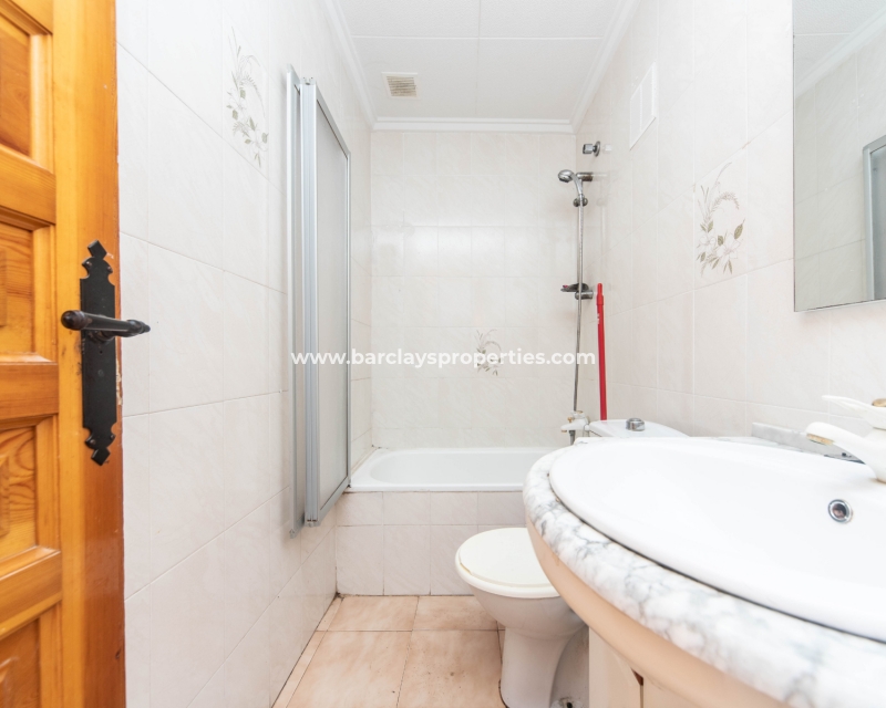 Resale - Reihenhaus - Urb. La Marina