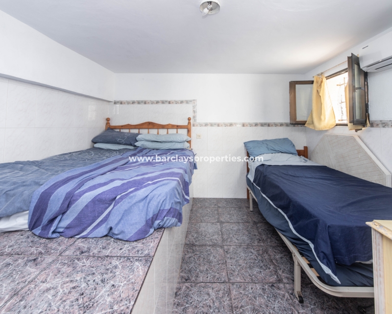 Resale - Reihenhaus - Urb. La Marina