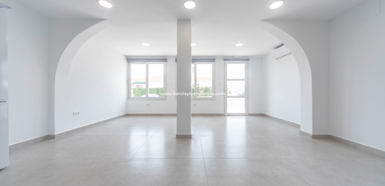 Resale - Reihenhaus - Urb. La Marina