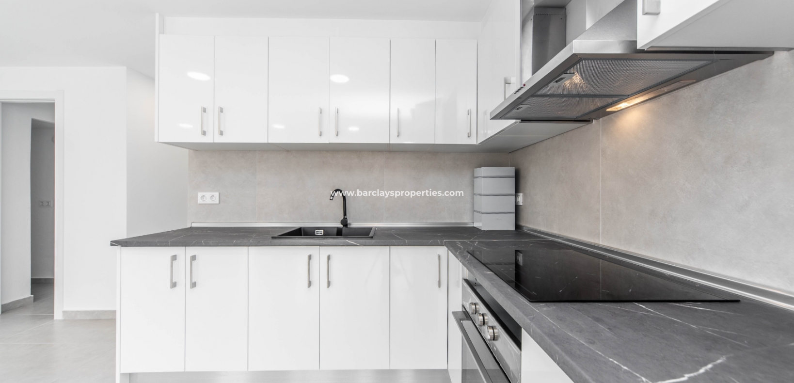 Resale - Reihenhaus - Urb. La Marina