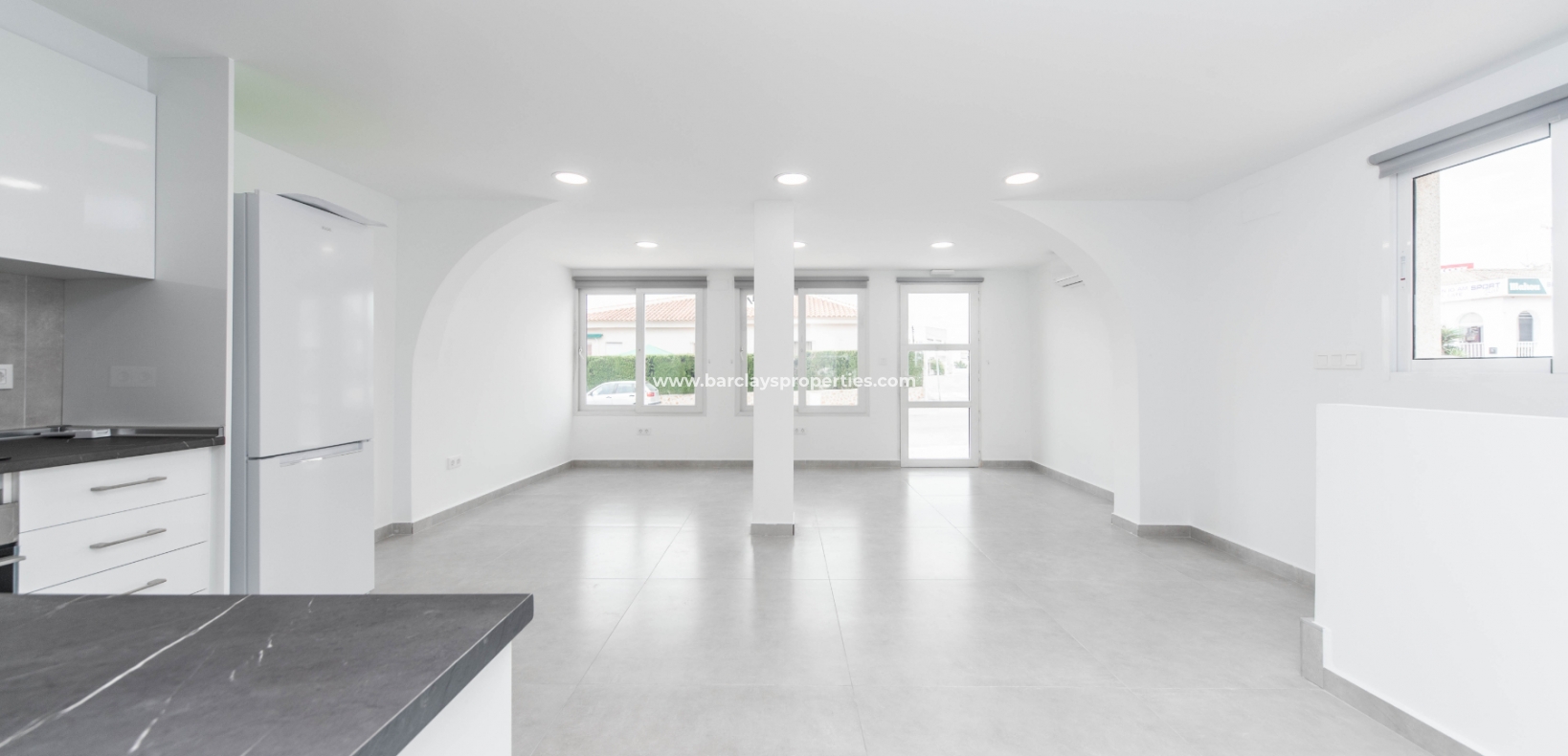 Resale - Reihenhaus - Urb. La Marina