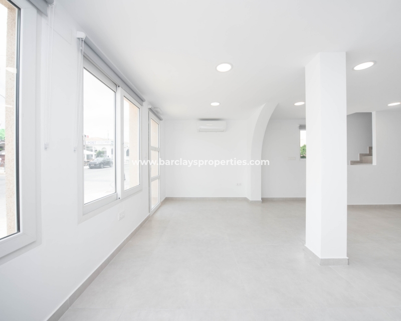 Resale - Reihenhaus - Urb. La Marina