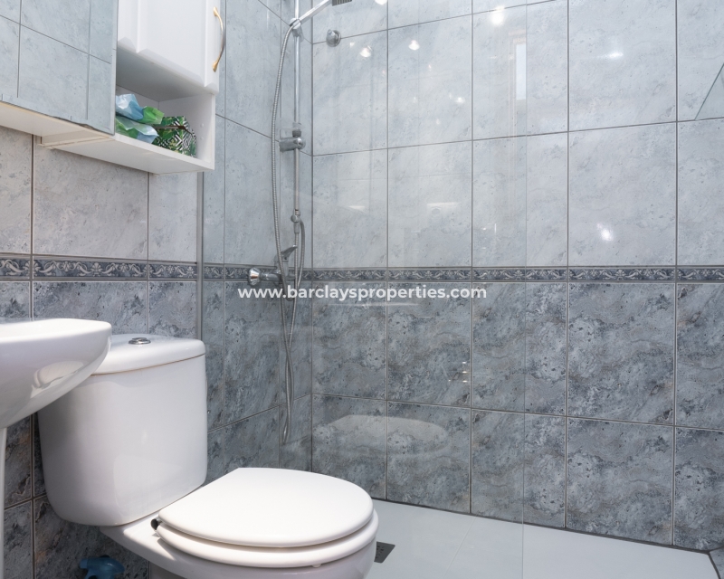 Resale - Reihenhaus - Urb. La Marina