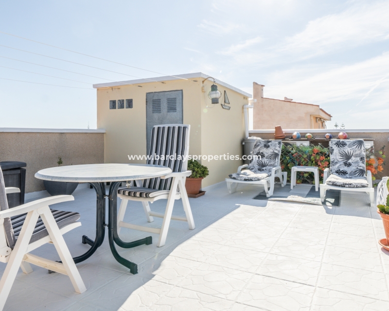 Resale - Reihenhaus - Urb. La Marina