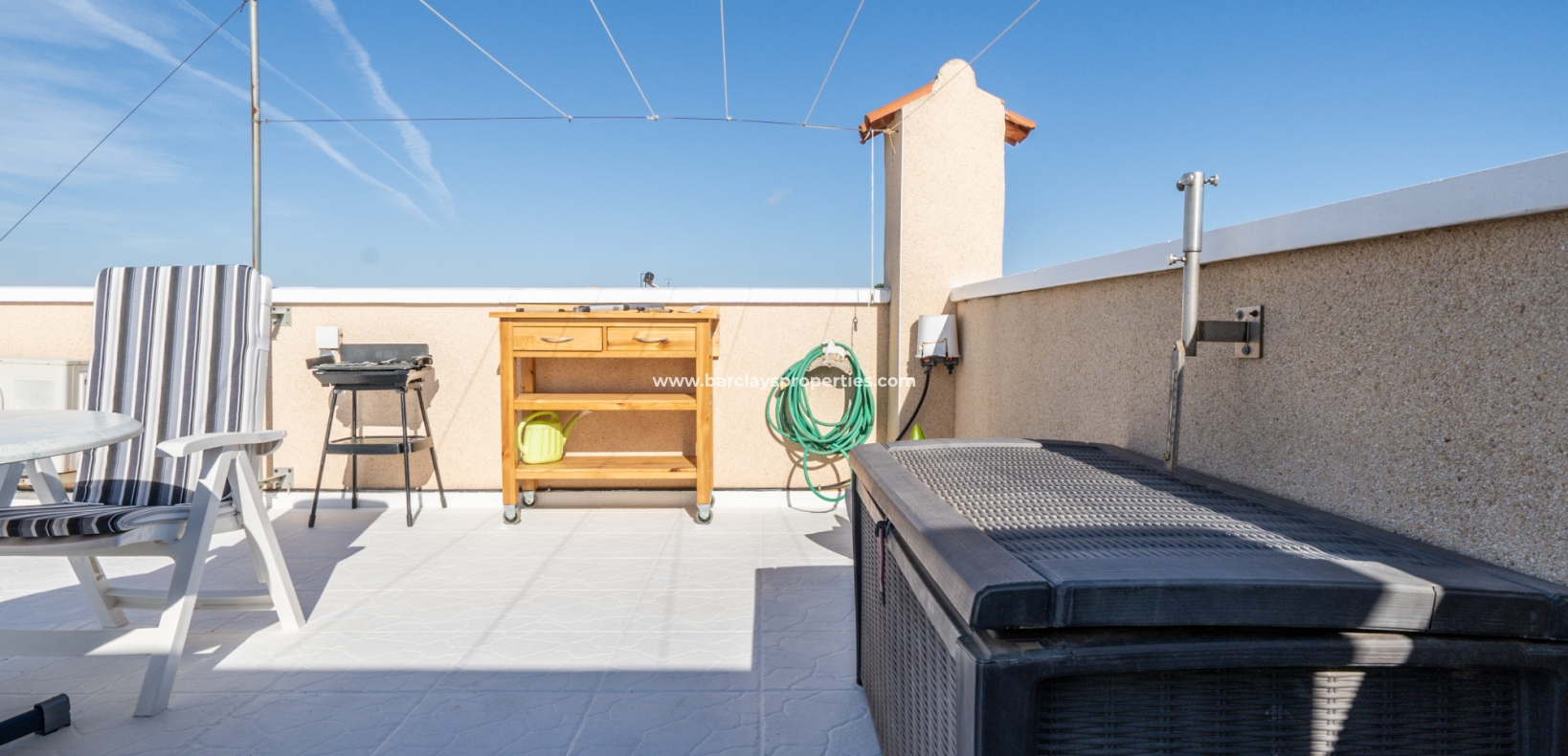 Resale - Reihenhaus - Urb. La Marina