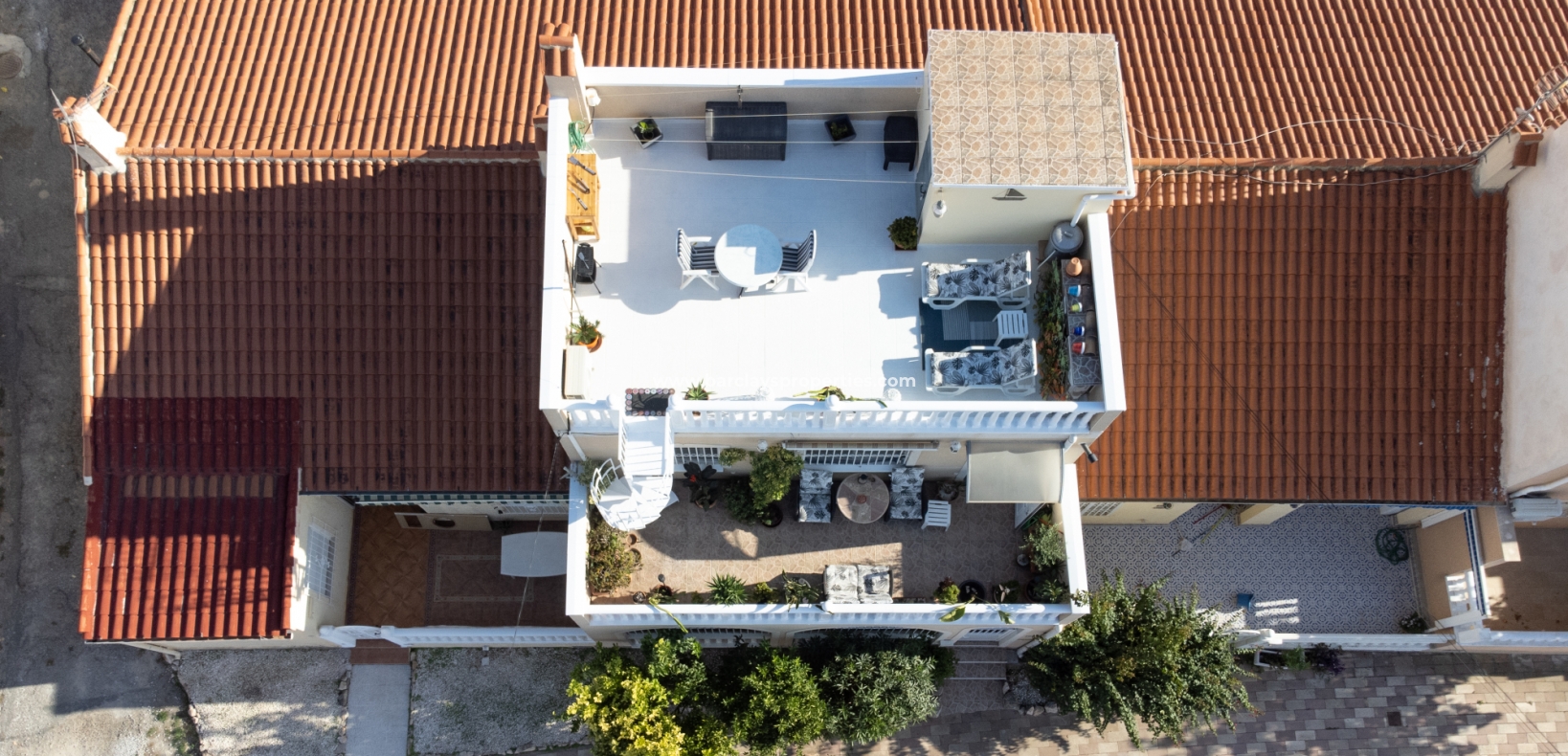 Resale - Reihenhaus - Urb. La Marina