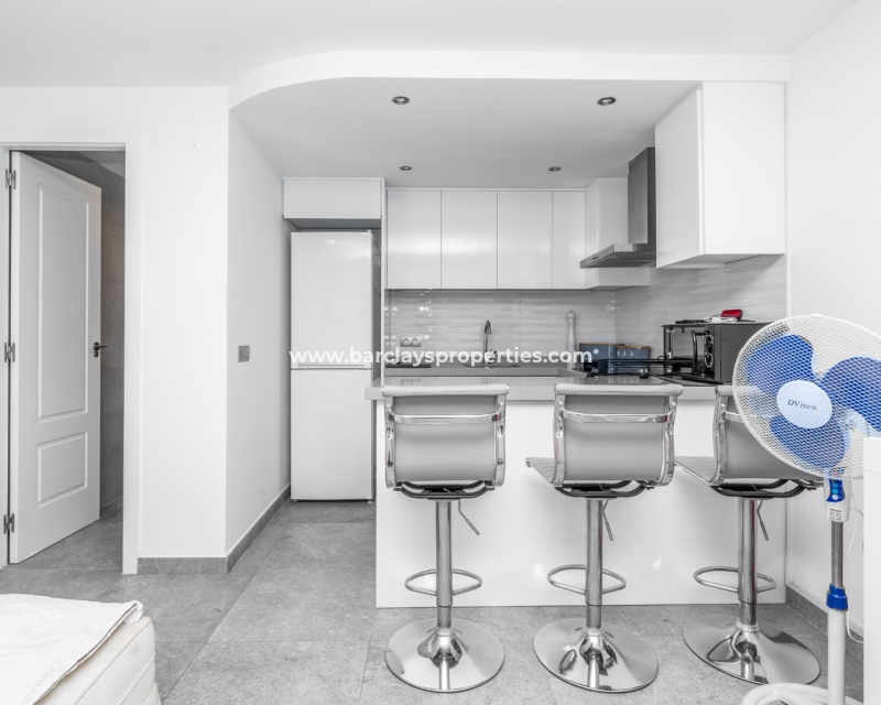 Resale - Reihenhaus - Urb. La Marina