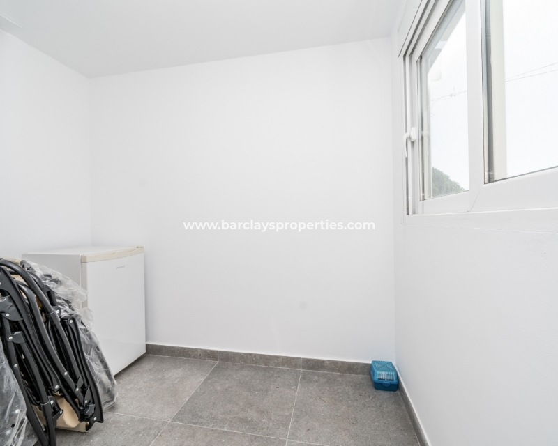 Resale - Reihenhaus - Urb. La Marina