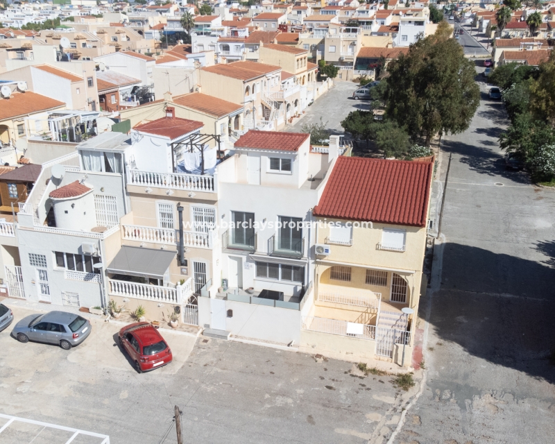 Resale - Reihenhaus - Urb. La Marina