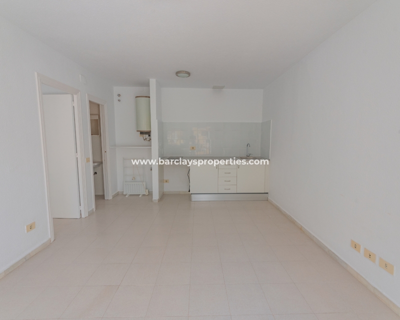 Resale - Reihenhaus - Urb. La Marina