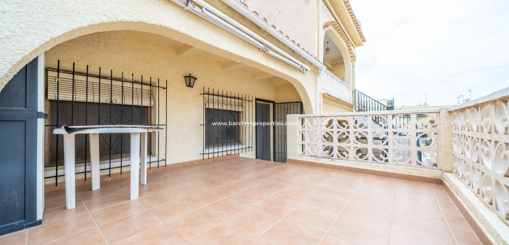 Resale - Reihenhaus - Urb. La Marina