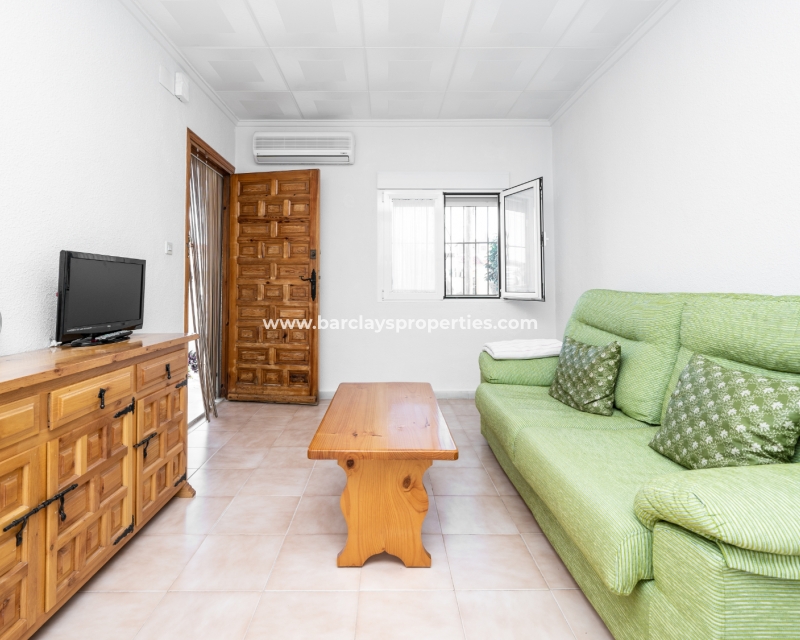 Resale - Reihenhaus - Urb. La Marina