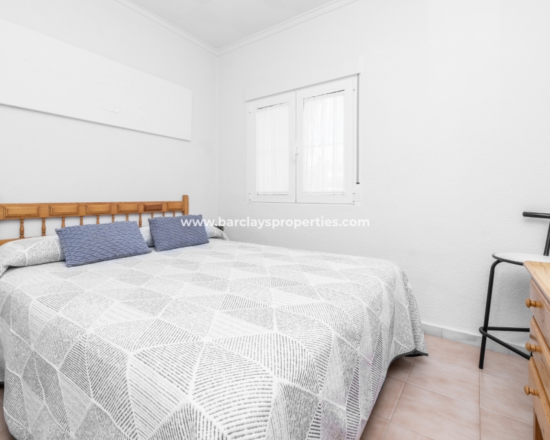 Resale - Reihenhaus - Urb. La Marina