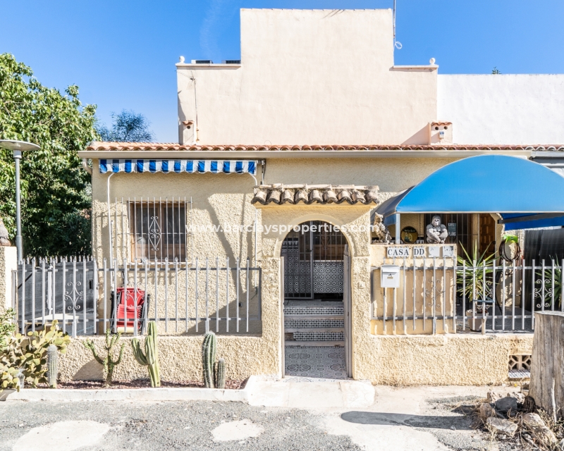 Resale - Reihenhaus - Urb. La Marina