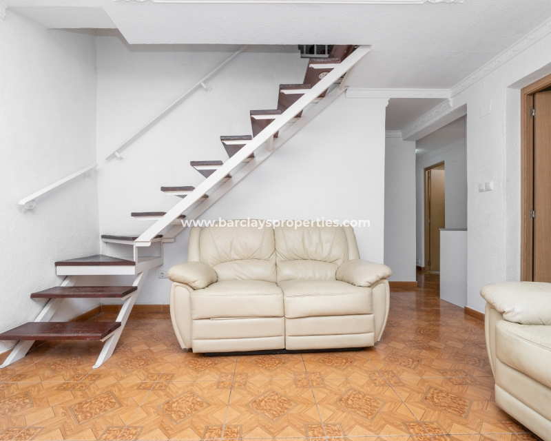 Resale - Reihenhaus - Urb. La Marina