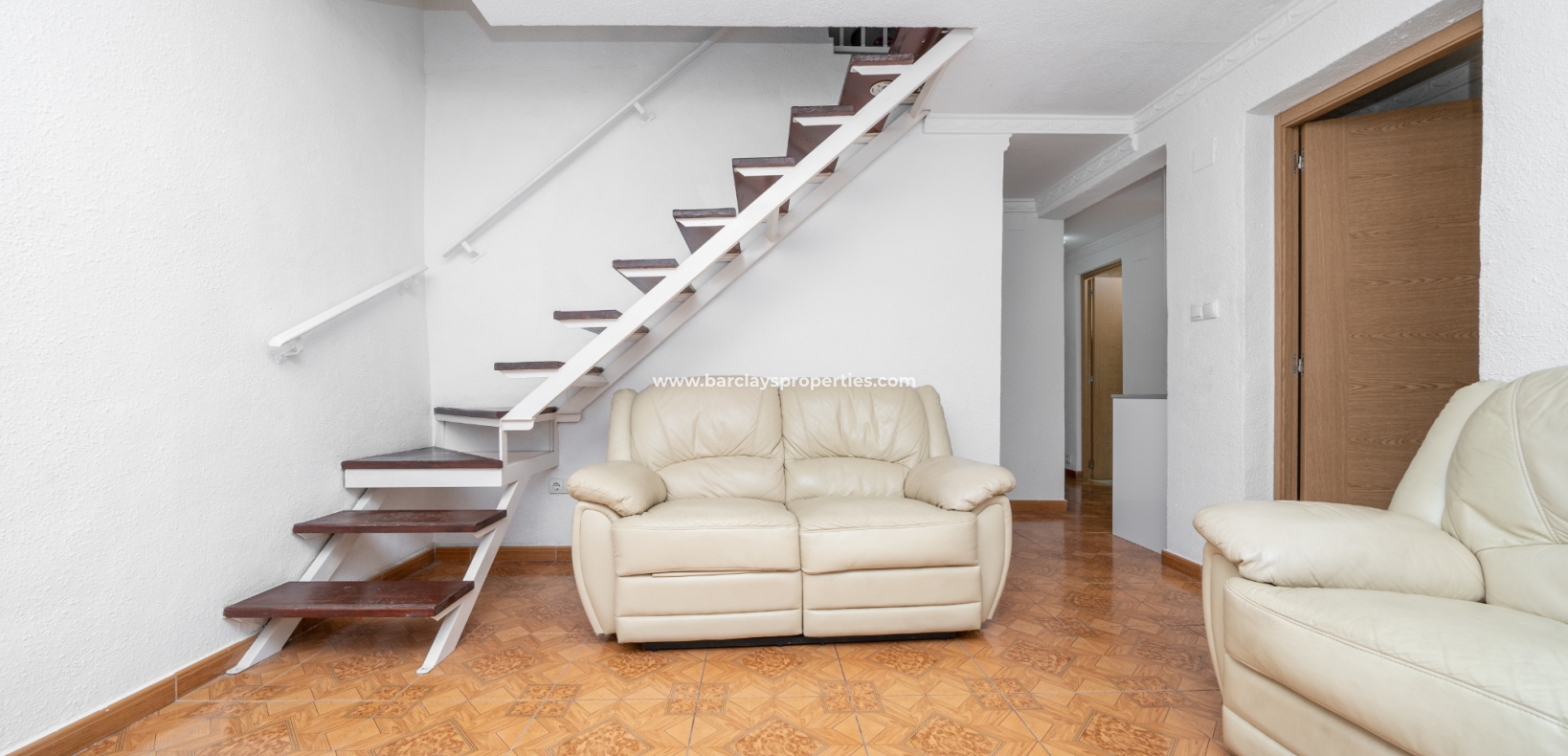 Resale - Reihenhaus - Urb. La Marina