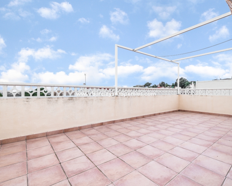 Resale - Reihenhaus - Urb. La Marina