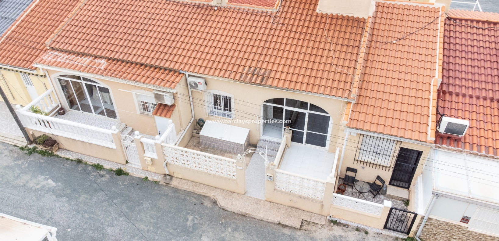 Resale - Reihenhaus - Urb. La Marina