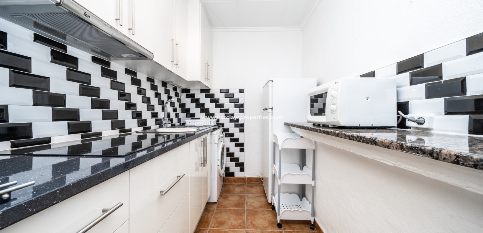 Resale - Reihenhaus - Urb. La Marina