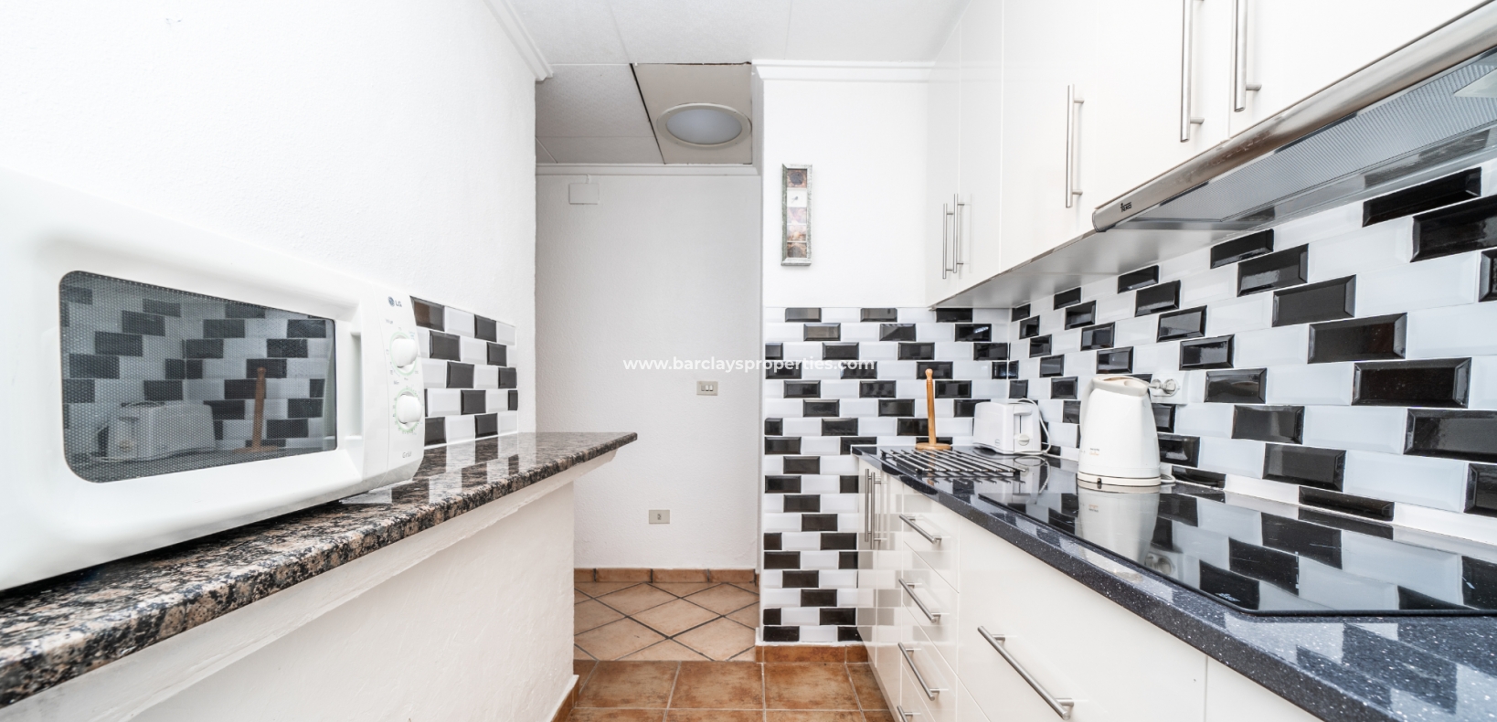 Resale - Reihenhaus - Urb. La Marina