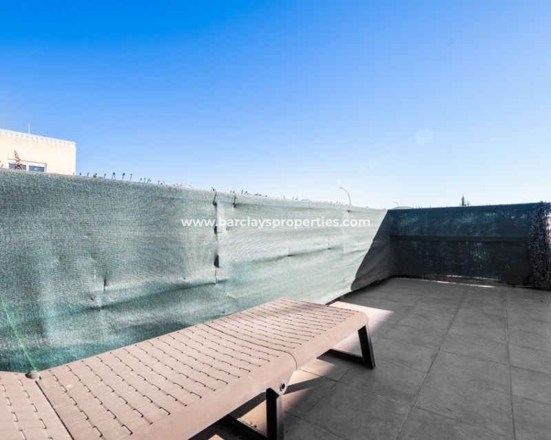 Resale - Reihenhaus - Urb. La Marina