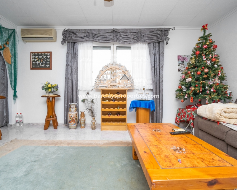 Resale - Reihenhaus - Urb. La Marina