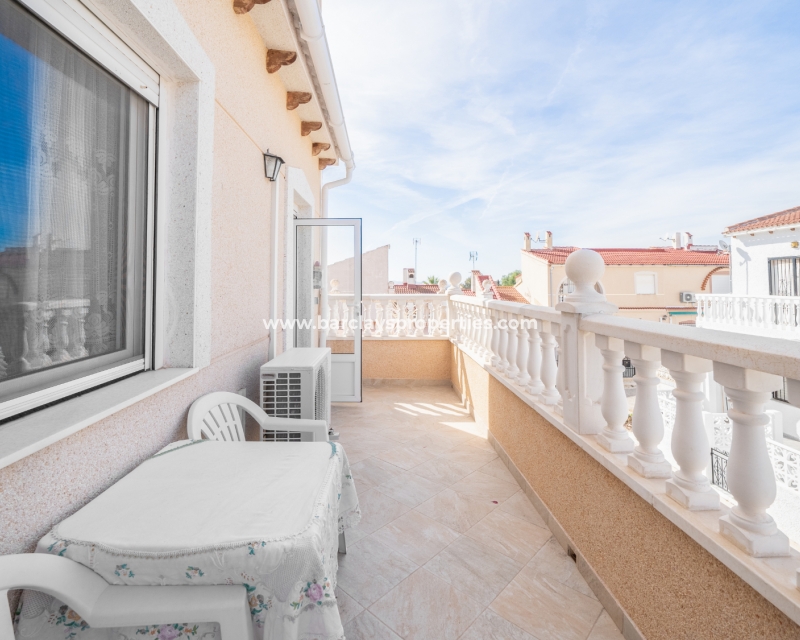 Resale - Reihenhaus - Urb. La Marina