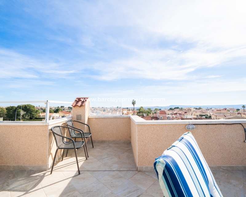 Resale - Reihenhaus - Urb. La Marina